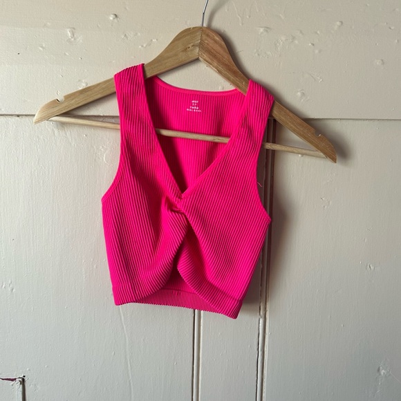 Aerie Yoga Top - Picture 4 of 4